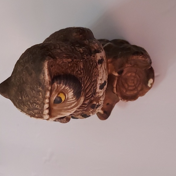 Homco Ceramic Owl on a Log,Brown/White,5in.Hx6in.Lx3inW. - Picture 4 of 7
